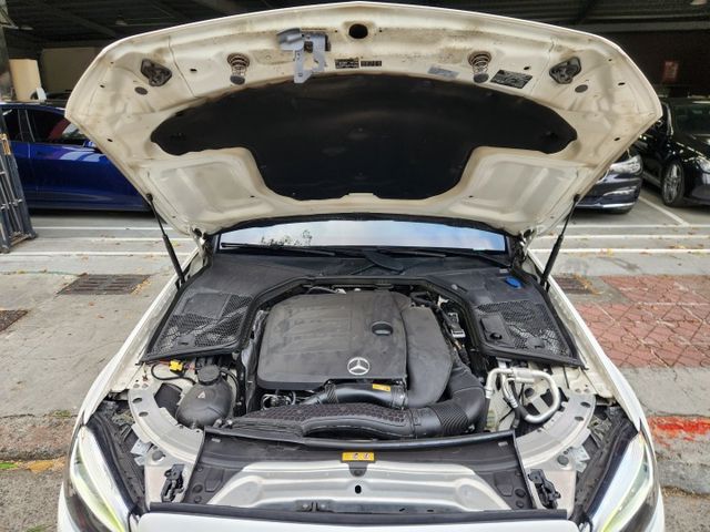 ♞僅跑4萬多公里♞全程原廠保養♞無菸車.極佳車況♞全車無改裝 一手女用♞  第20張相片