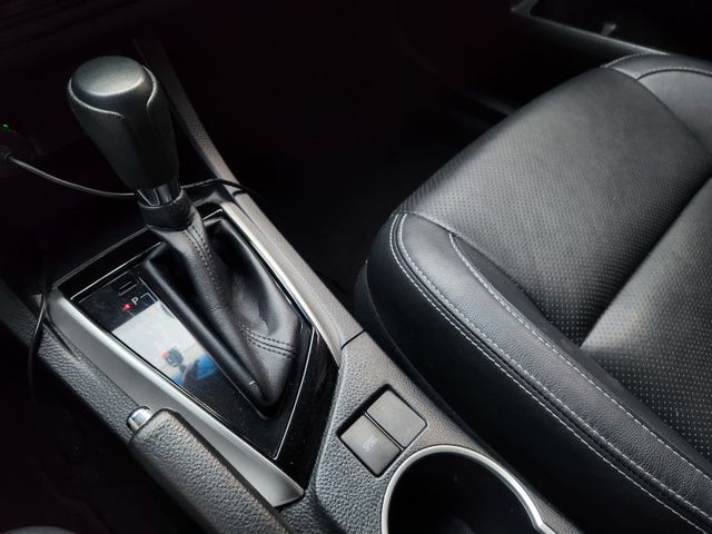 ♞i-key+摸門免鑰匙♞全車原鈑件零事故♞原廠X版空力套件+18吋鋁圈♞無菸.一手車♞  第14張相片