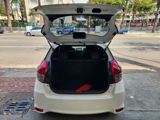 ♞原廠多媒體主機+綠巨人排檔鎖 精裝版♞無菸.一手車♞省油 好開 大空間♞  第5張相片