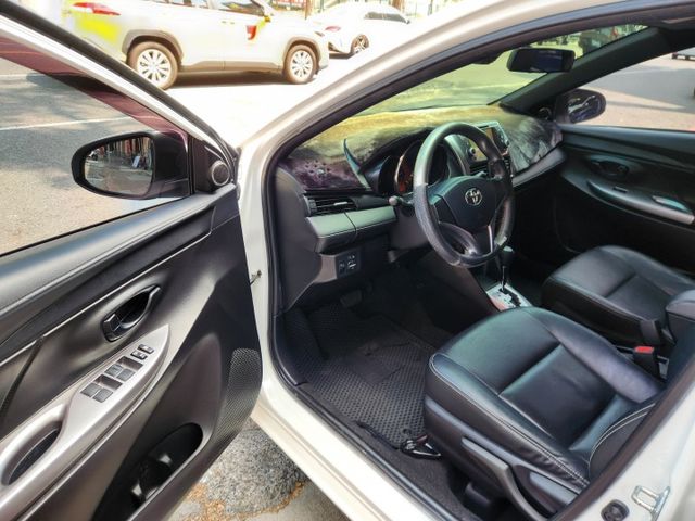 ♞原廠多媒體主機+綠巨人排檔鎖 精裝版♞無菸.一手車♞省油 好開 大空間♞  第7張相片