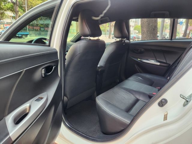 ♞原廠多媒體主機+綠巨人排檔鎖 精裝版♞無菸.一手車♞省油 好開 大空間♞  第8張相片