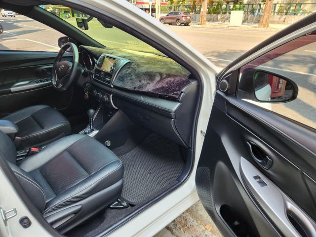 ♞原廠多媒體主機+綠巨人排檔鎖 精裝版♞無菸.一手車♞省油 好開 大空間♞  第9張相片