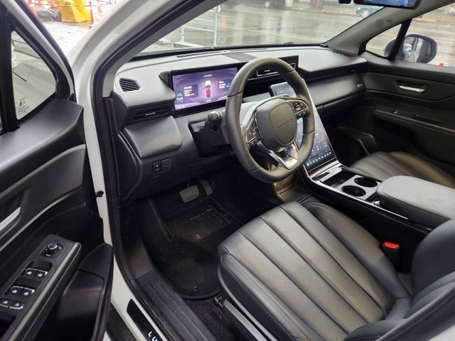 ♞免稅金♞免保養♞高物價時代最佳選擇♞大空間+極佳加速反應♞CCS2充電快速♞  第4張相片