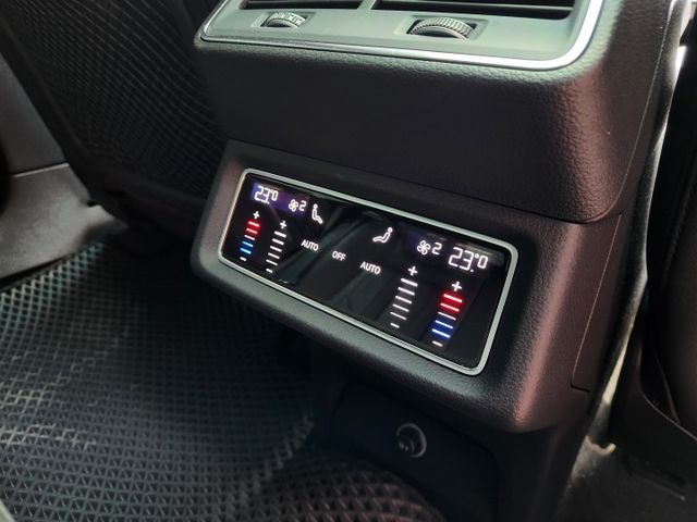 ♞2023年式/領牌♞全車5年保固中♞原鈑件零事故 漂亮一手車♞滿電里程446km♞CCS1快速充電♞  第13張相片