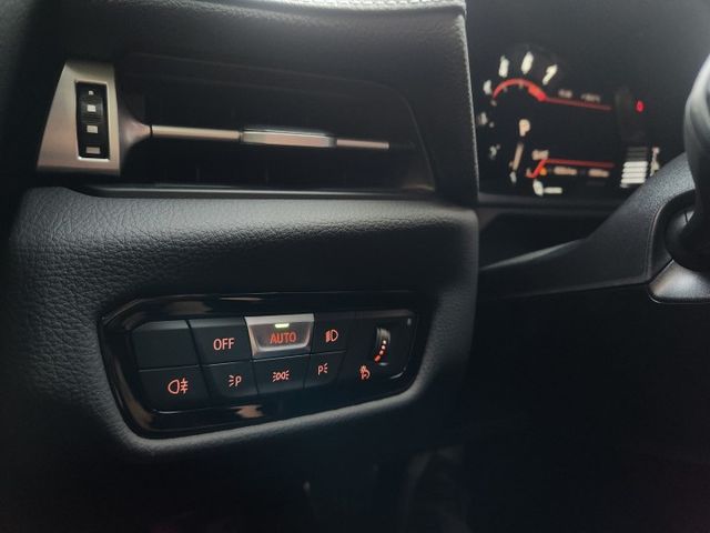 ♞手自排3.0渦輪純種跑車♞2023年式小改款♞僅跑9909km♞全車原漆落地新車車況♞全車無任何改裝♞  第17張相片