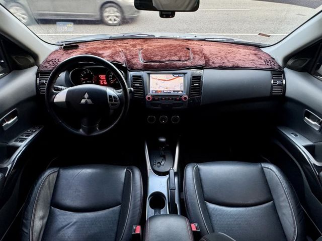 ♞奧蘭德2WD 精緻型♞ 一年僅跑一萬公里♞定速巡航+倒車顯影+抬頭顯示器+免鑰匙啟動♞認證車可全貸♞  第9張相片