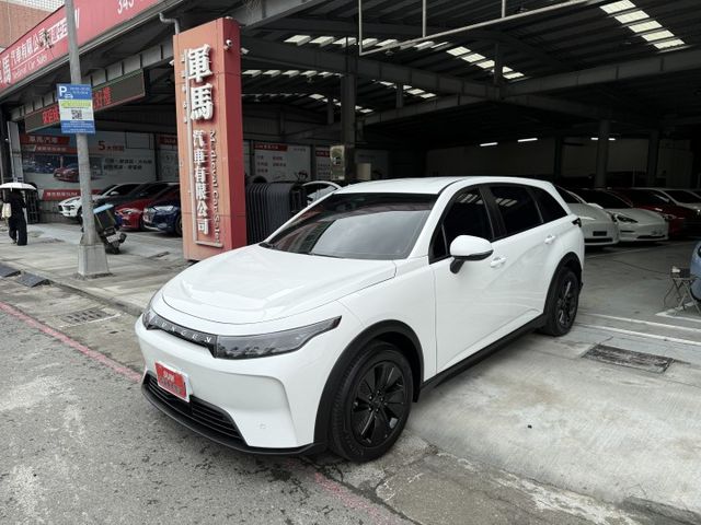 ♞5人純粹版♞全車原鈑件+低里程♞ACC主動式跟車系統♞體感鑰匙♞  第1張相片