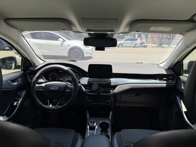 ♞Active EcoBoost 180 任性版♞實跑9萬公里♞ACC主動跟車系統♞B O音響系統♞  第12張相片
