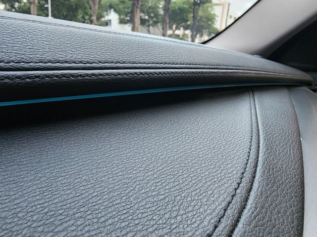 ♞僅跑12萬公里 極佳車況♞汎德總代理♞柴油渦輪引擎省油耐用 加速凌厲♞原鈑件漂亮車庫車  第18張相片