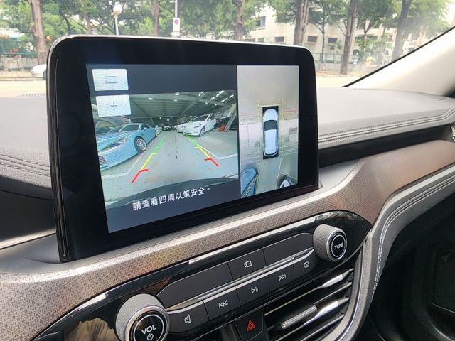 ♞360環景♞B O揚聲器♞電動尾門♞ACC主動式跟車♞全景天窗♞  第17張相片