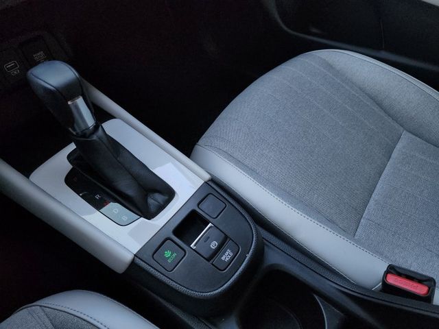 ♞油電版~極度省油好開♞稀有^選配原廠白色內裝♞原廠倒車影像♞電子後照鏡♞數位胎壓偵測器♞  第16張相片