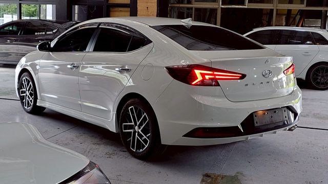 ADG-M極速版 LED頭尾燈 IKEY全 SPORT跑椅 快撥 空力套件 車偏 盲點 改安卓機  第2張相片