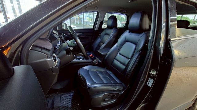 I-KEY全  19吋雙色鋁圈  電尾門  電動椅  HUD  盲點偵測  ACC跟車  倒車顯影  導航  AA+CP  第4張相片