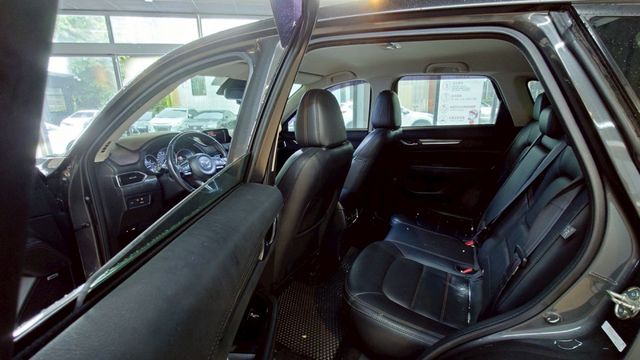 I-KEY全  19吋雙色鋁圈  電尾門  電動椅  HUD  盲點偵測  ACC跟車  倒車顯影  導航  AA+CP  第9張相片