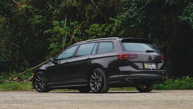 前後下巴 黑水箱罩 BC R19鍛造鋁圈 RZ10 Injen美國進氣系統 全段排氣管/閥門 外洩壓 Stage 3  第2張相片