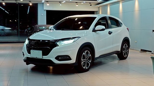 安卓AA+CP  簡易HUD LED燈  IKEY全  17吋雙色鋁圈  第1張相片