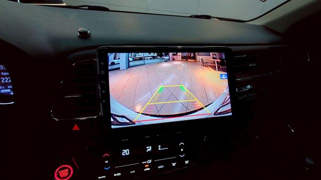 安卓AA+CP  簡易HUD LED燈  IKEY全  17吋雙色鋁圈  第6張相片