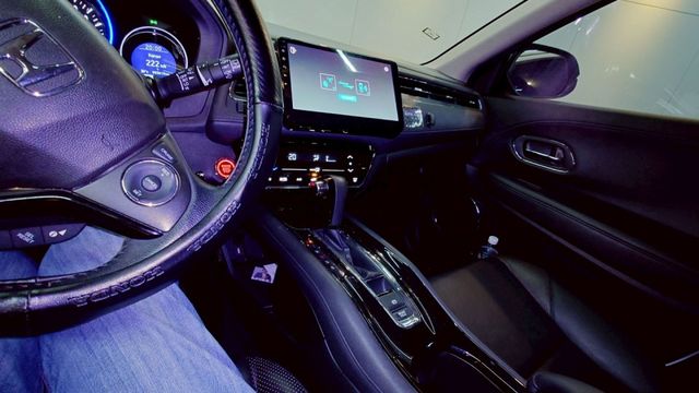 安卓AA+CP  簡易HUD LED燈  IKEY全  17吋雙色鋁圈  第7張相片