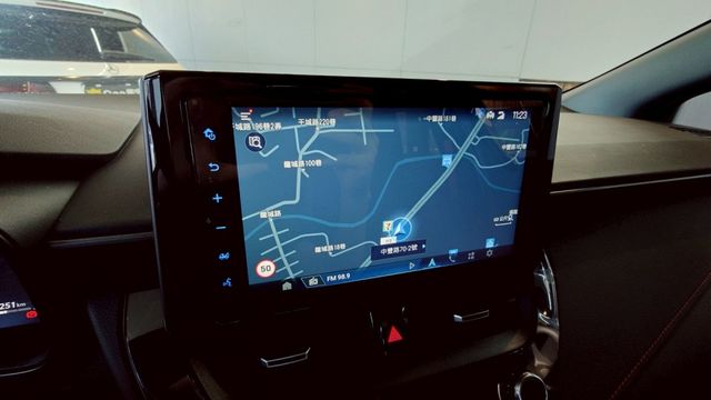 GR ALTIS 2.0 全車原鈑件  第7張相片