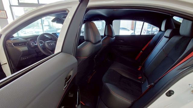 GR ALTIS 2.0 全車原鈑件  第11張相片