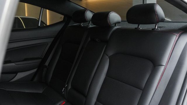 ELANTRA極速版 LED頭尾燈 IKEY全 SPORT跑椅 盲點 車偏 空力套件  第18張相片