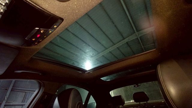 VVS全段閥門 19吋D2鋁圈 氣氛燈 安卓ZLINK 新款頭尾燈 IKEY全  全景天窗 盲點偵測  第9張相片