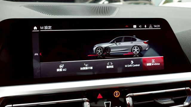 5AU 全車改G80 1:1寬體版 套件  第10張相片