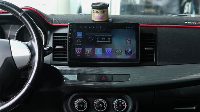 實車實價!ABS I-KEY 天窗 換檔快撥 恆溫空調 18吋鋁圈  第8張相片