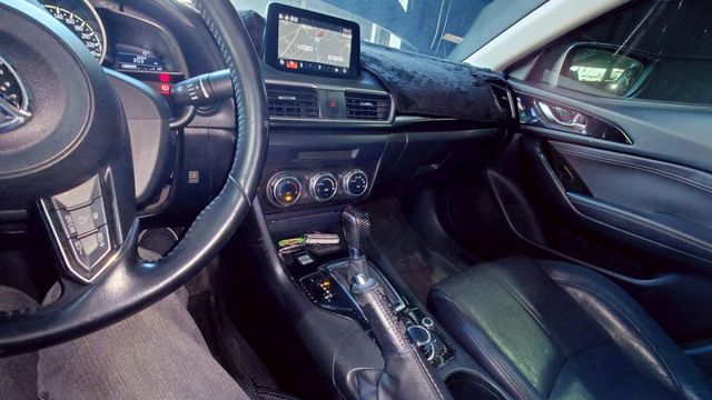 改鋁圈 避震 卡鉗 前後加大碟 LED燈 配備摸門ikey 定速 盲點 倒顯  第7張相片