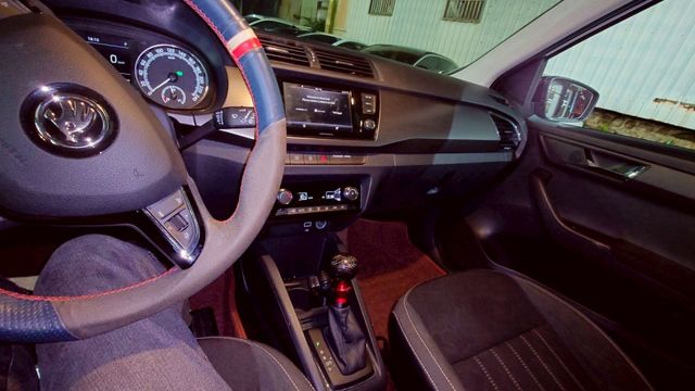 ACC 前下巴  避震  17吋鋁圈  卡鉗  GORGE外洩壓  車頂架  第7張相片