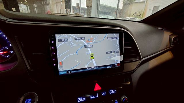 排氣管四出/側排  安卓AA+CP 原廠LED IKEY全 快撥方向盤  第7張相片