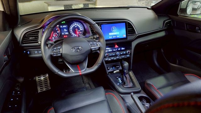 排氣管四出/側排  安卓AA+CP 原廠LED IKEY全 快撥方向盤  第10張相片