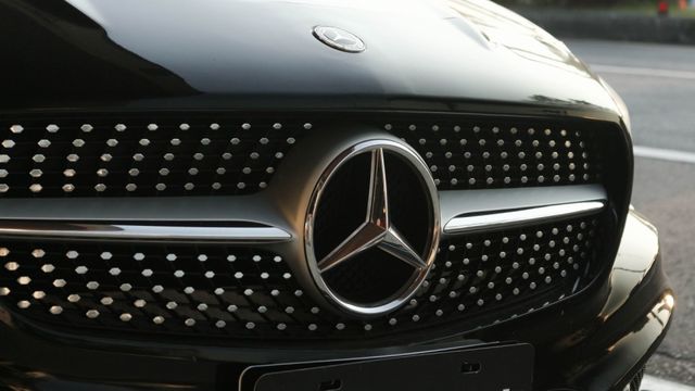 實車實價!IKEY全 全景天窗 恆溫空調 18吋鋁圈 LED燈  第3張相片