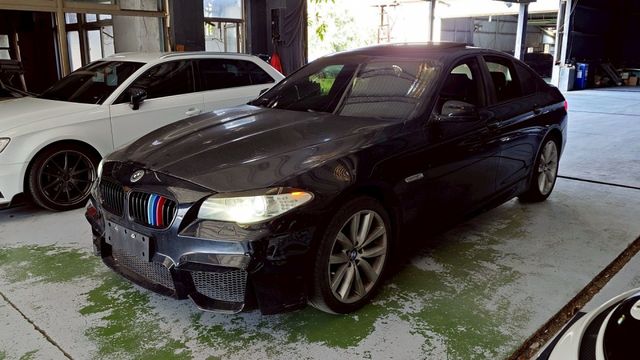 前後包 全段排氣管 POP 液晶錶 氣氛燈 麂皮頂 安全帶 IKEY全 電吸門 19吋鋁圈 大螢幕 M椅  第1張相片