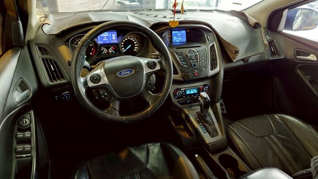 實車實價!定速巡航 後視鏡方向指示燈  LED尾燈  空力套件 電動天窗  第3張相片