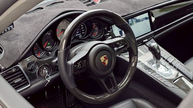 4S 跑計頭尾燈  中段排氣管閥門  安卓機  方向盤AA+CP  360環景  第4張相片