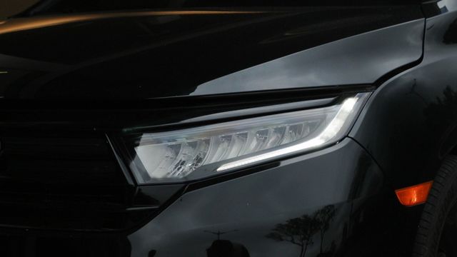 Odyssey 盲點  ikey  電動尾門  天窗  快撥  摸門  定速  車偏  ACC跟車  第3張相片