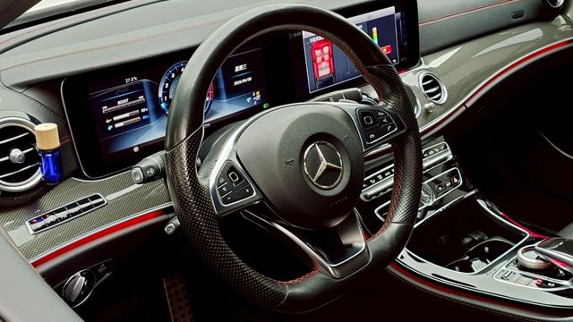 實車實價! E43 AMG  第4張相片