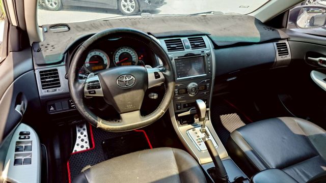 實車實價!ALTIS Z版 2.0  第3張相片