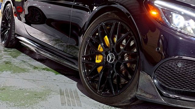 實車實價!C43雙門 五鍵23P跟車 賽車椅 360環景 抬顯 跑排 有改裝  第3張相片