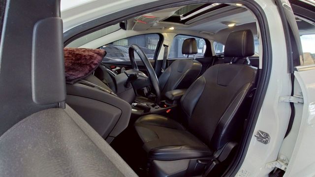 改鋁圈 避震 安卓機 導航 倒車顯影 魚眼 LED燈組 天窗 自動停車  第5張相片