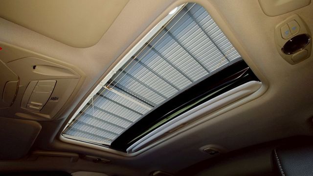 改鋁圈 避震 安卓機 導航 倒車顯影 魚眼 LED燈組 天窗 自動停車  第9張相片