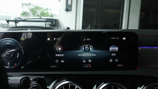 CLA250 IKEY全  19吋鋁圈  腳踢電尾門  全景天窗  雙舒適座椅  盲點偵測  360環景  AA+CP  第10張相片