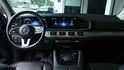 GLE300D 實車實價!KEYGO 氣氛燈 雙舒適電動椅 23P跟車 電尾門 盲點偵測  第15張縮圖
