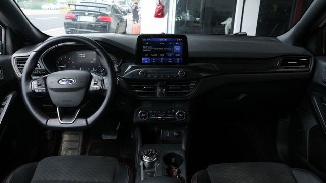 實車實價!賽道版 ACC跟車 IKEY AA+CP 電動椅 HUD抬頭顯示 盲點偵測 德製ST Edition旋壓輕量性  第14張相片