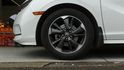 ACC 智慧跟車  道置中輔助  盲點偵測  倒車顯影  通風/加熱椅 IKEY  天窗 黑內裝 電尾門 雙電滑  第4張縮圖