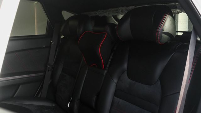 U6 Neo ikey全 電尾 360環景轉向畫面 18吋鋁圈 麂皮座椅 數位儀表 直屏大螢幕 AA+CP LED燈  第14張相片