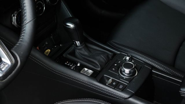 CX-3實車實價! 車道偏離警示系統  車道變換輔助系統  ACC主動跟車系統  第11張相片