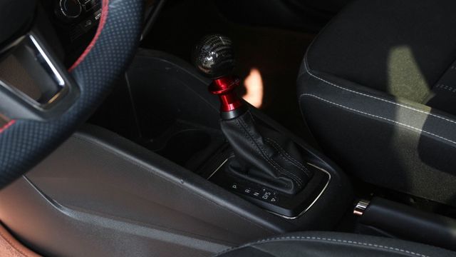 ACC 前下巴  避震  17吋鋁圈  卡鉗  GORGE外洩壓  車頂架  第9張相片