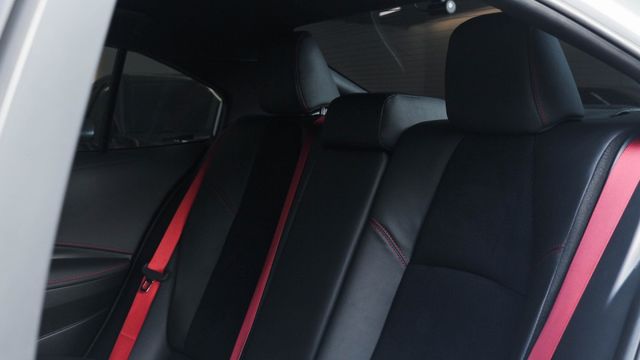 GR ALTIS 2.0 全車原鈑件  第14張相片
